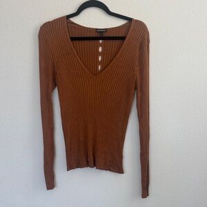 Express Women's Rust Ribbed Long Sleeve V-Neck Top